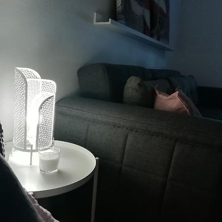 Sarmantni Apartman Malecka Zagreb Exterior foto