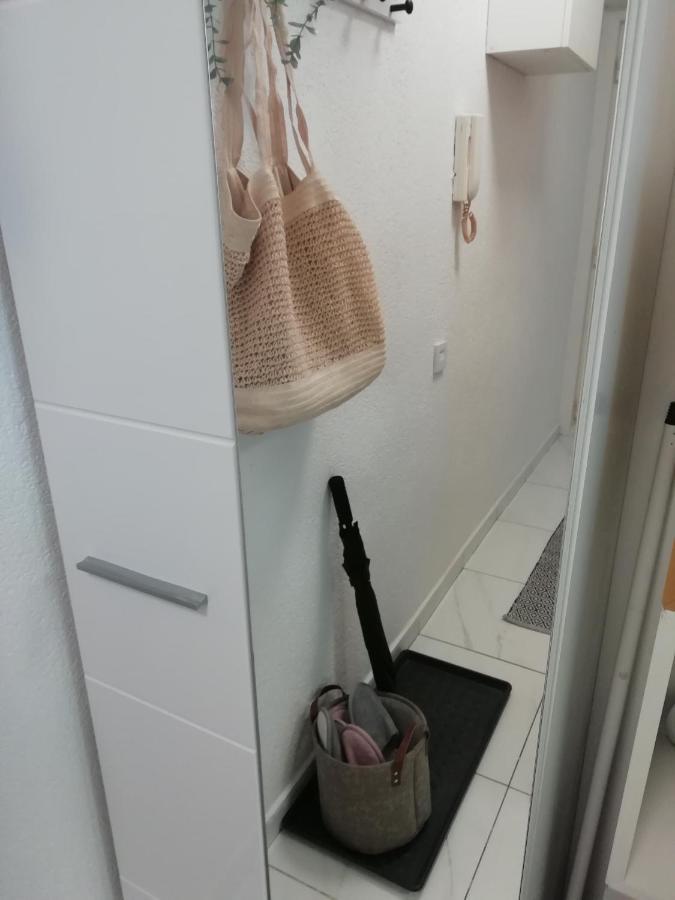 Sarmantni Apartman Malecka Zagreb Exterior foto